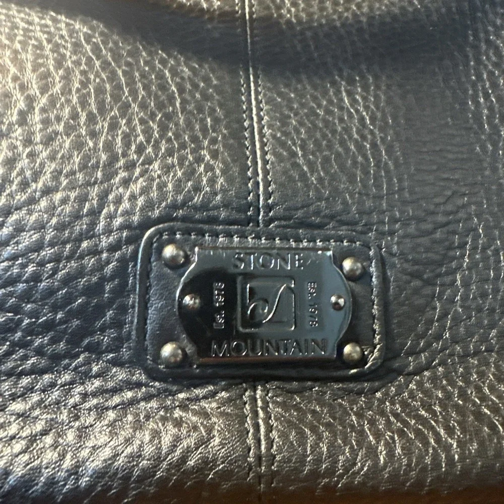 Vintage Stone Mountain Black Leather Shoulder Bag. Made In The USA.
